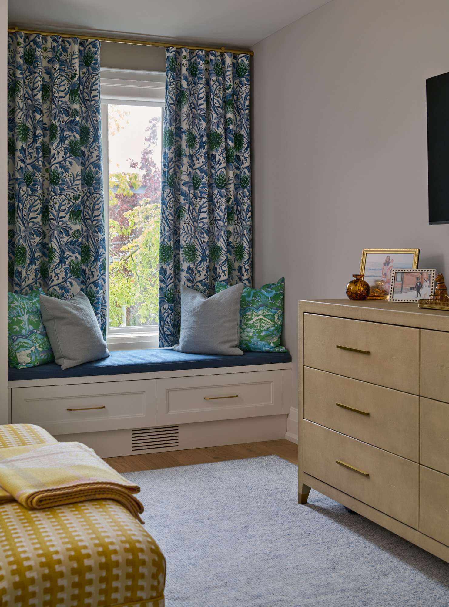 Master Bedroom Design and Build Riverdale Arundel Toronto