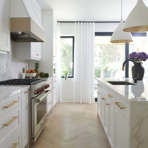 Transitional kitchen design with marble and brass finishes Toronto Rosedale Home